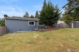 10812 NE 143rd St, Kirkland, WA 98034 - Photo 7