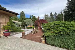13214 SE 91st St, Newcastle, WA 98059 - Photo 5