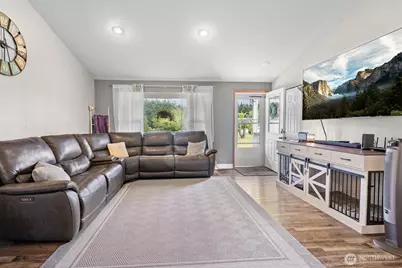 7824 196th Lane SW, Rochester, WA 98579 - Photo 5