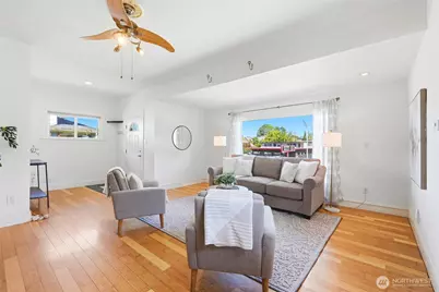 3310 Rucker Avenue, Everett, WA 98201 - Photo 13