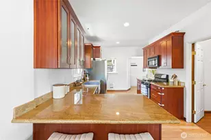 3310 Rucker Ave, Everett, WA 98201 - Photo 11