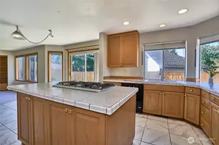 14542 SE 243rd Pl, Kent, WA 98042 - Photo 5