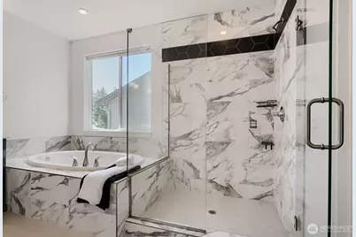 24503 NE 18th Street, Sammamish, WA 98074 - Photo 17