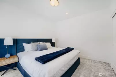24503 NE 18th Street, Sammamish, WA 98074 - Photo 23