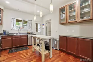 4812 Pointes Dr, Mukilteo, WA 98275 - Photo 9