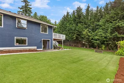8227 NE 166th Street, Kenmore, WA 98028 - Photo 11