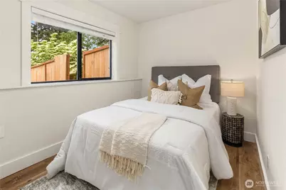 8227 NE 166th Street, Kenmore, WA 98028 - Photo 21