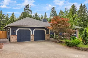 8227 NE 166th St, Kenmore, WA 98028 - Photo 1