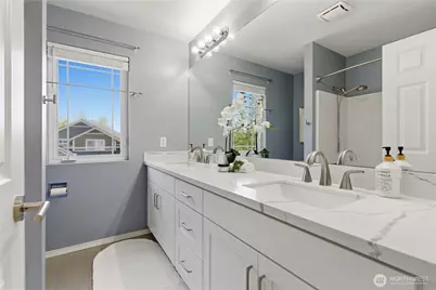 648 237th Place SE, Sammamish, WA 98074 - Photo 25