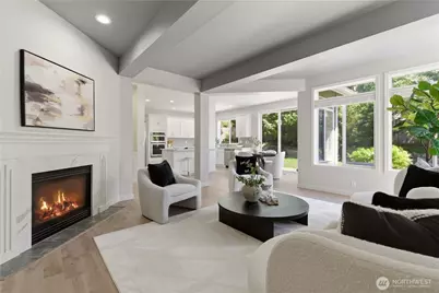 648 237th Place SE, Sammamish, WA 98074 - Photo 5