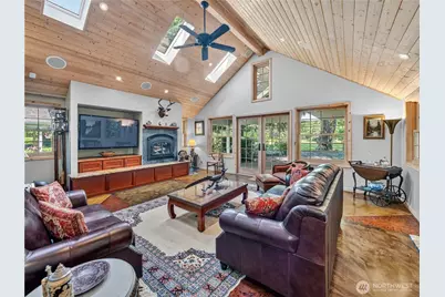 12019 Issaquah-Hobart Road SE, Issaquah, WA 98027 - Photo 11