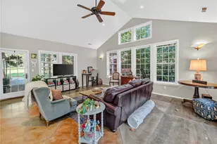 12019 Issaquah-Hobart Road Southeast, Issaquah, WA 98027 - Photo 23