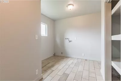 820 N 1st Avenue, Kelso, WA 98626 - Photo 23