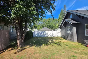 820 N 1st Ave, Kelso, WA 98626 - Photo 25