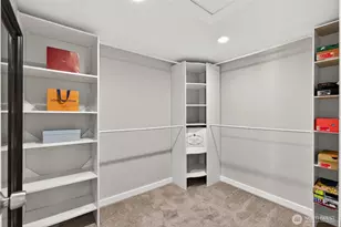 321 NW 78th St, Seattle, WA 98117 - Photo 27
