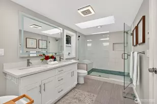 321 NW 78th St, Seattle, WA 98117 - Photo 29