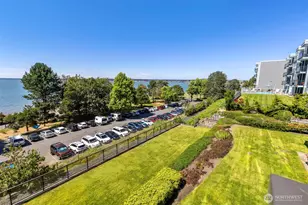 472 S State St, Bellingham, WA 98225 - Photo 37