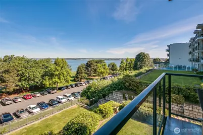 472 S State Street #204, Bellingham, WA 98225 - Photo 33