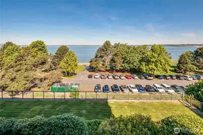 472 S State Street #204, Bellingham, WA 98225 - Photo 35