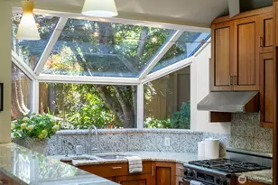 3815 E McGraw St, Seattle, WA 98112 - Photo 11