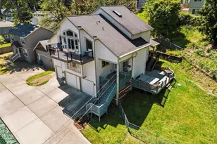 20310 La Rita Dr E, Bonney Lake, WA 98391 - Photo 5
