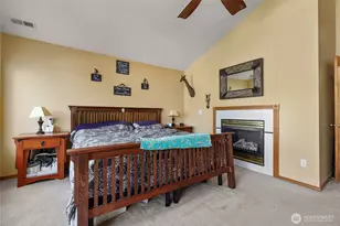 20310 La Rita Dr E, Bonney Lake, WA 98391 - Photo 21
