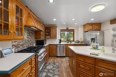 8711 Steamboat Island Road NW, Olympia, WA 98502 - Photo 9