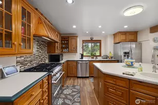 8711 Steamboat Island Road Northwest, Olympia, WA 98502 - Photo 9