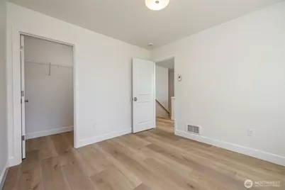 2916 K Avenue, Anacortes, WA 98221 - Photo 29