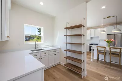 2916 K Avenue, Anacortes, WA 98221 - Photo 11
