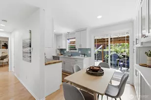 8425 18th Ave SW, Seattle, WA 98106 - Photo 9