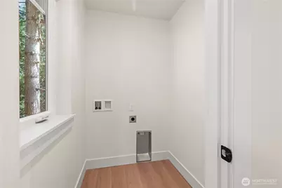 3024 NE 95th Street, Seattle, WA 98115 - Photo 13