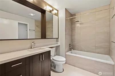 1760 NW 56th Street #311, Seattle, WA 98107 - Photo 3
