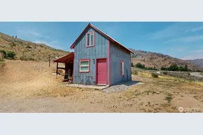 1073 Old Hwy 97, Brewster, WA 98812 - Photo 31
