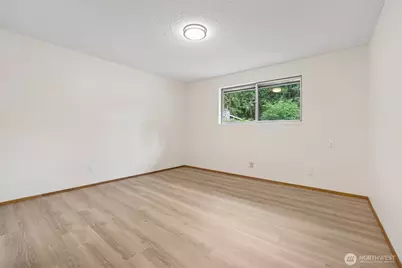 31430 W Lake Morton Drive SE, Kent, WA 98042 - Photo 15