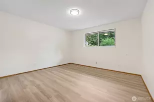 31430 W Lake Morton Dr SE, Kent, WA 98042 - Photo 15