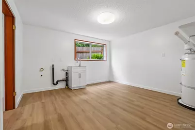 31430 W Lake Morton Drive SE, Kent, WA 98042 - Photo 21