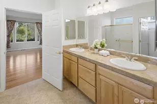 24036 NE Adair Rd, Redmond, WA 98053 - Photo 25
