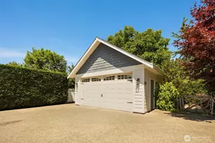 1750 Pioneer St, Enumclaw, WA 98022 - Photo 35