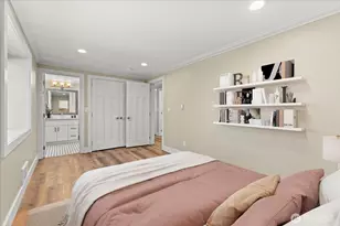 400 NE 50th St, Seattle, WA 98105 - Photo 29