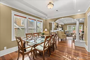 400 NE 50th St, Seattle, WA 98105 - Photo 7