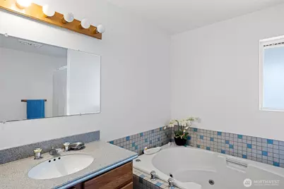 580 Mount Olympus Avenue SE, Ocean Shores, WA 98569 - Photo 17