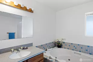 580 Mt Olympus Ave SE, Ocean Shores, WA 98569 - Photo 17