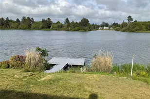580 Mt Olympus Ave SE, Ocean Shores, WA 98569 - Photo 29