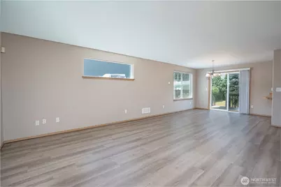 5221 64th Street W, University Place, WA 98467 - Photo 7