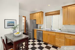 300 Wyatt Way NE, Bainbridge Island, WA 98110 - Photo 13