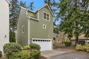300 Wyatt Way NE, Bainbridge Island, WA 98110 - Photo 27
