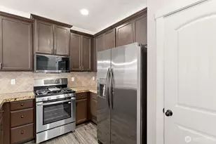 1139 185th St Ct E, Spanaway, WA 98387 - Photo 17