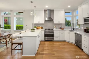 1516 Bigelow Ave N, Seattle, WA 98109 - Photo 11