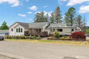 506 Church St, Kelso, WA 98626 - Photo 1